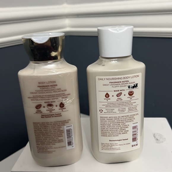 Bath & Body Works 8 fl.oz Body Lotion Bundle of (2) Body Lotions - Picture 2 of 4